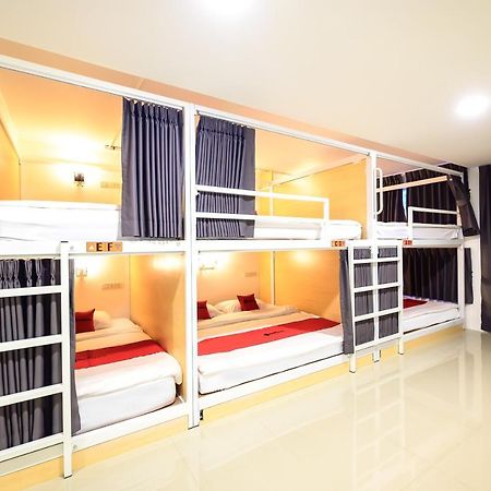 The Living Block Hotel Bangkok Ngoại thất bức ảnh