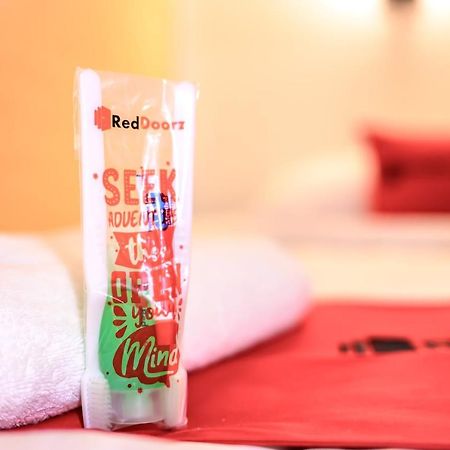 The Living Block Hotel Bangkok Ngoại thất bức ảnh