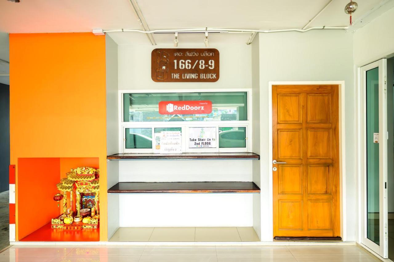 The Living Block Hotel Bangkok Ngoại thất bức ảnh