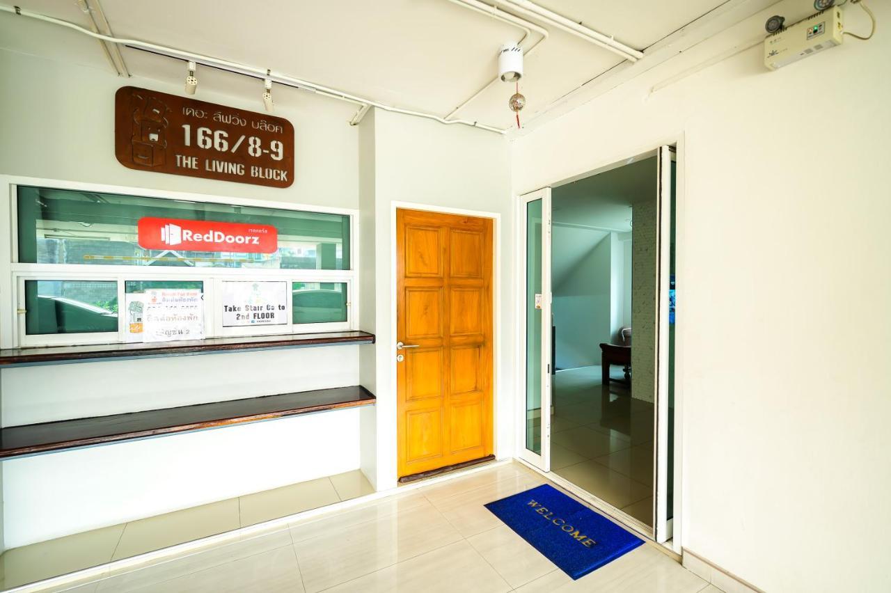 The Living Block Hotel Bangkok Ngoại thất bức ảnh