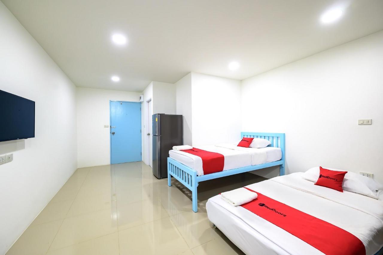 The Living Block Hotel Bangkok Ngoại thất bức ảnh