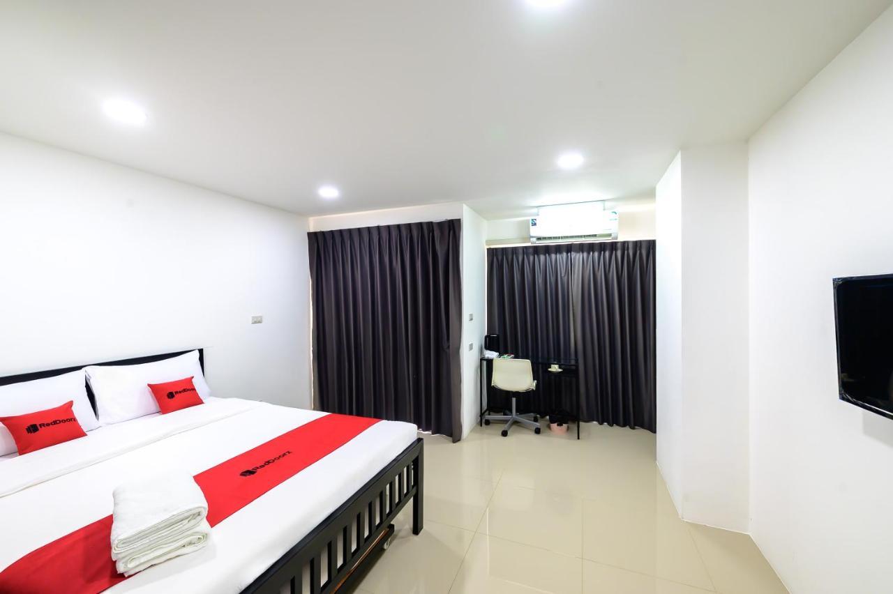 The Living Block Hotel Bangkok Ngoại thất bức ảnh