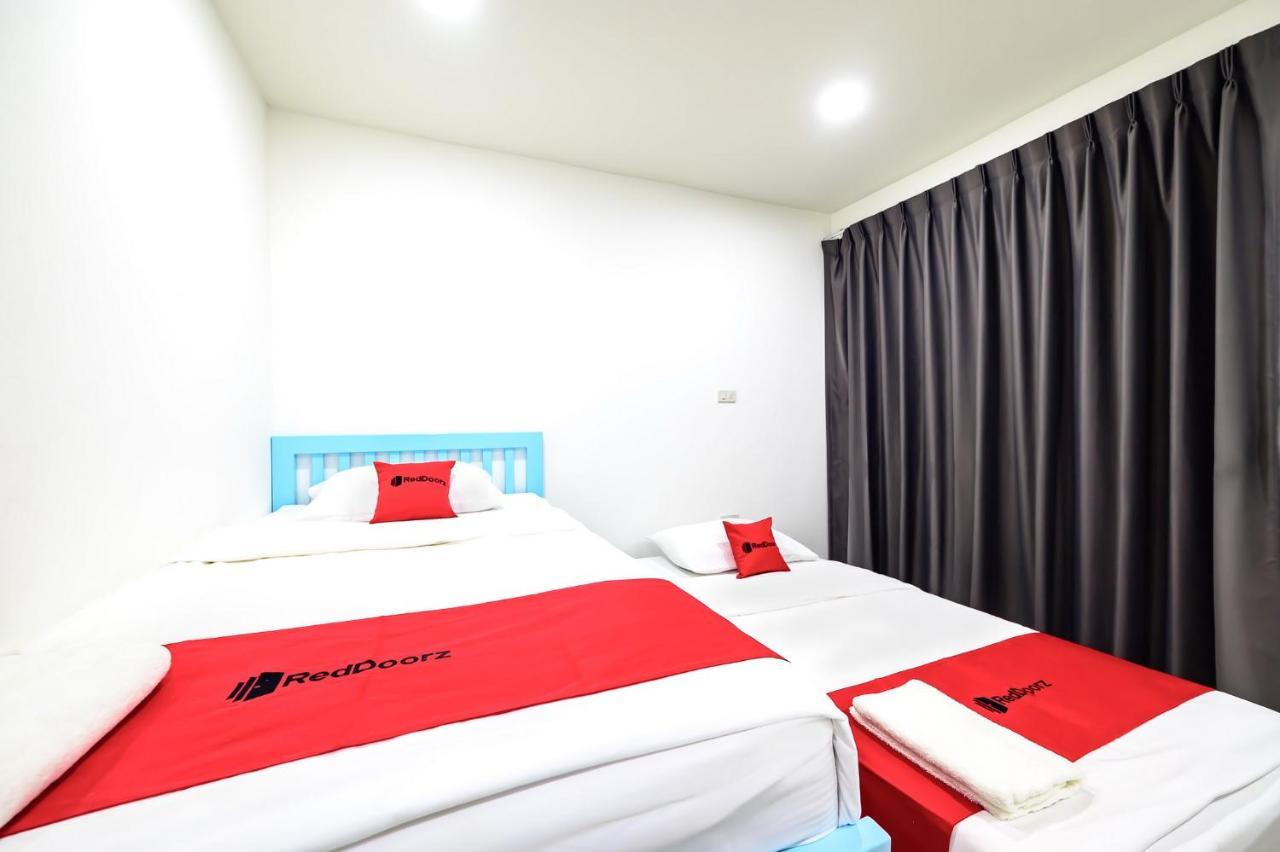 The Living Block Hotel Bangkok Ngoại thất bức ảnh