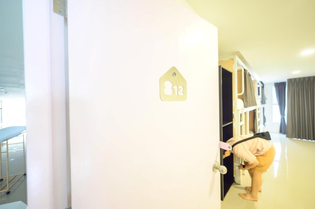 The Living Block Hotel Bangkok Ngoại thất bức ảnh