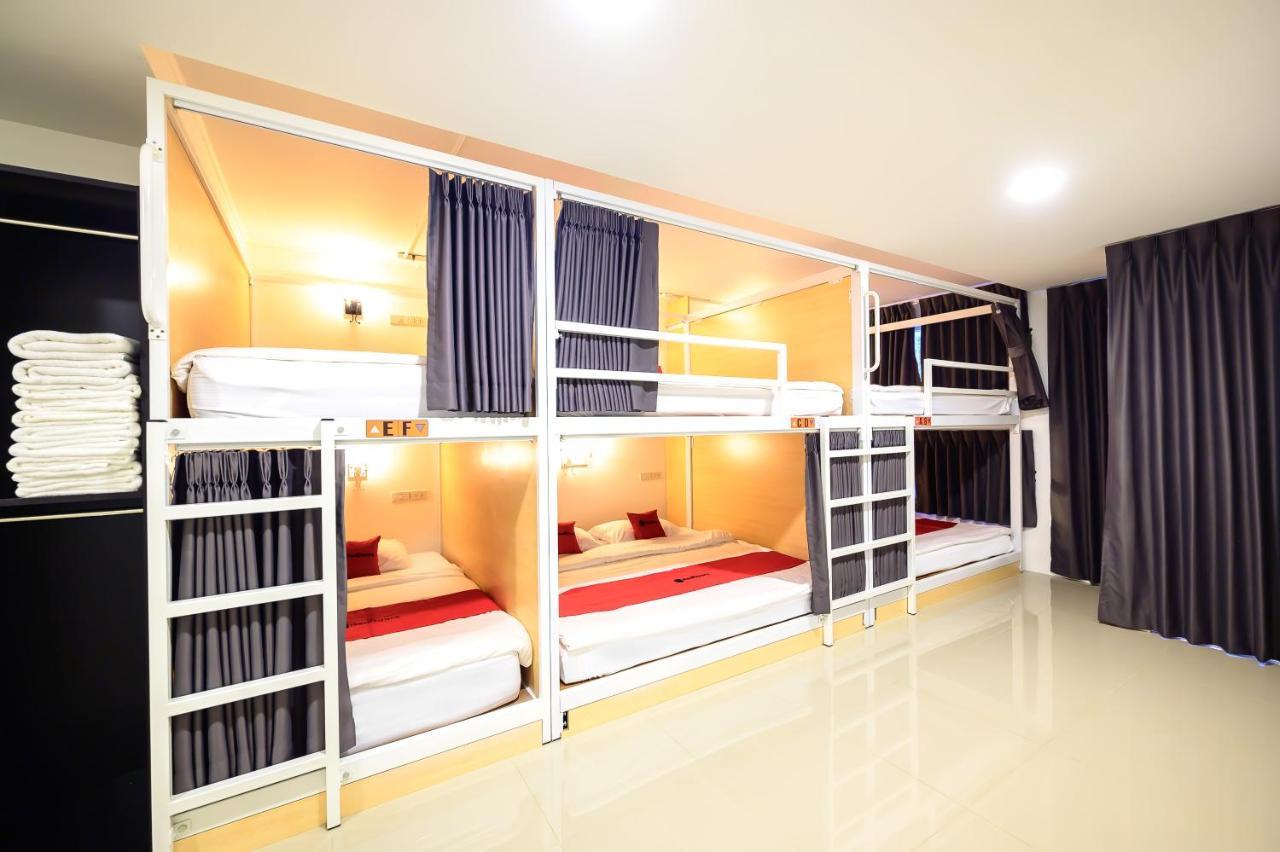 The Living Block Hotel Bangkok Ngoại thất bức ảnh